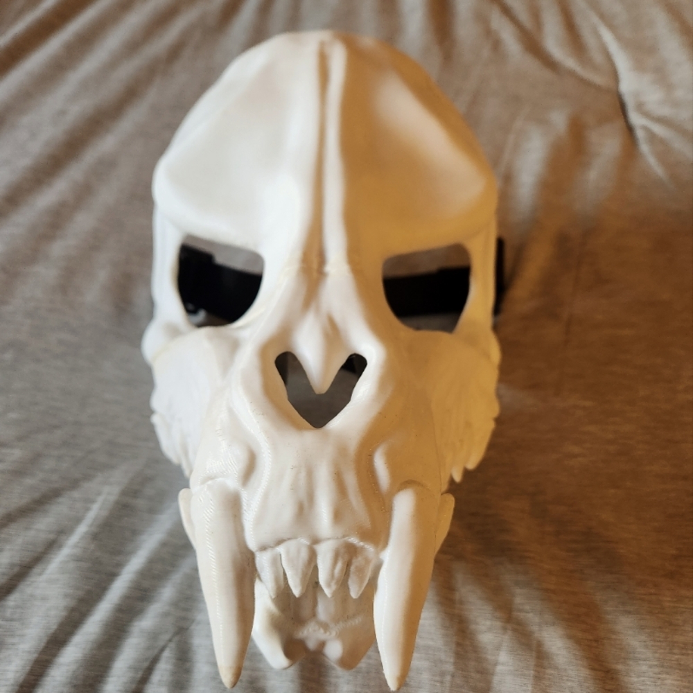 3D printed sabertooth mask